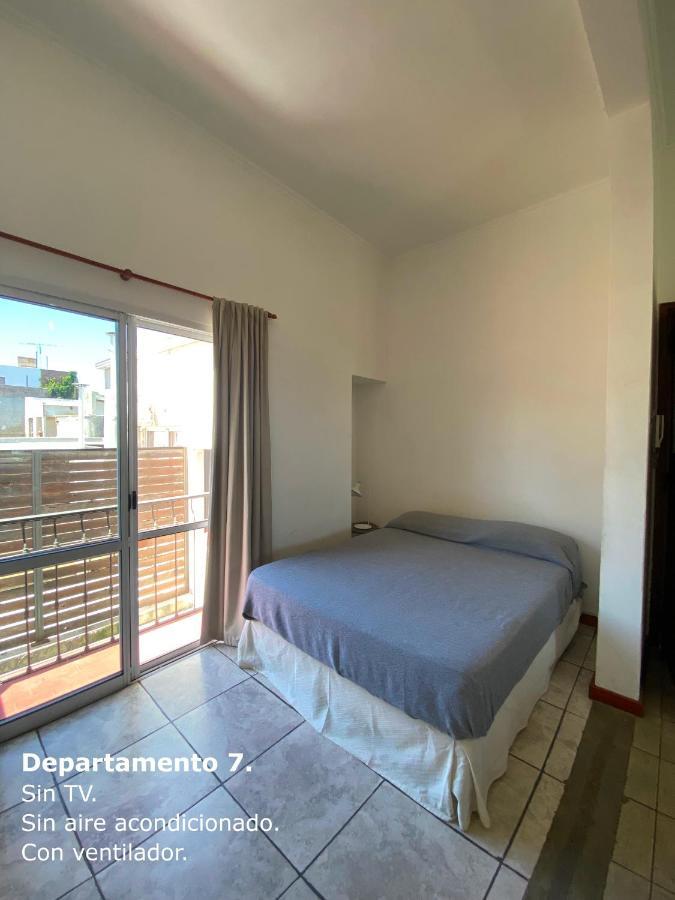 Sarmiento Monoambiente Apartment Concordia Bagian luar foto