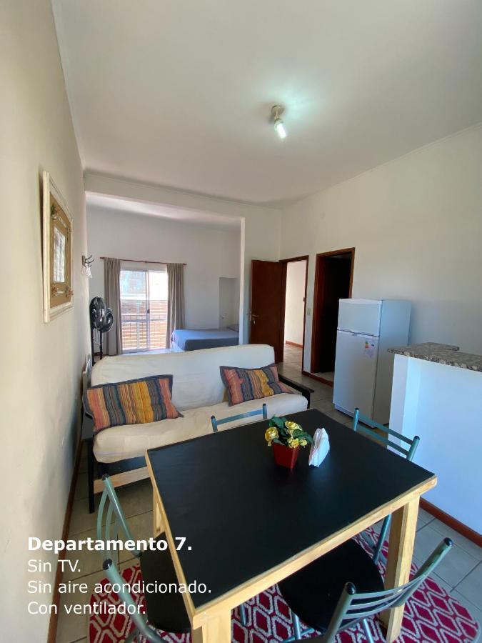 Sarmiento Monoambiente Apartment Concordia Bagian luar foto