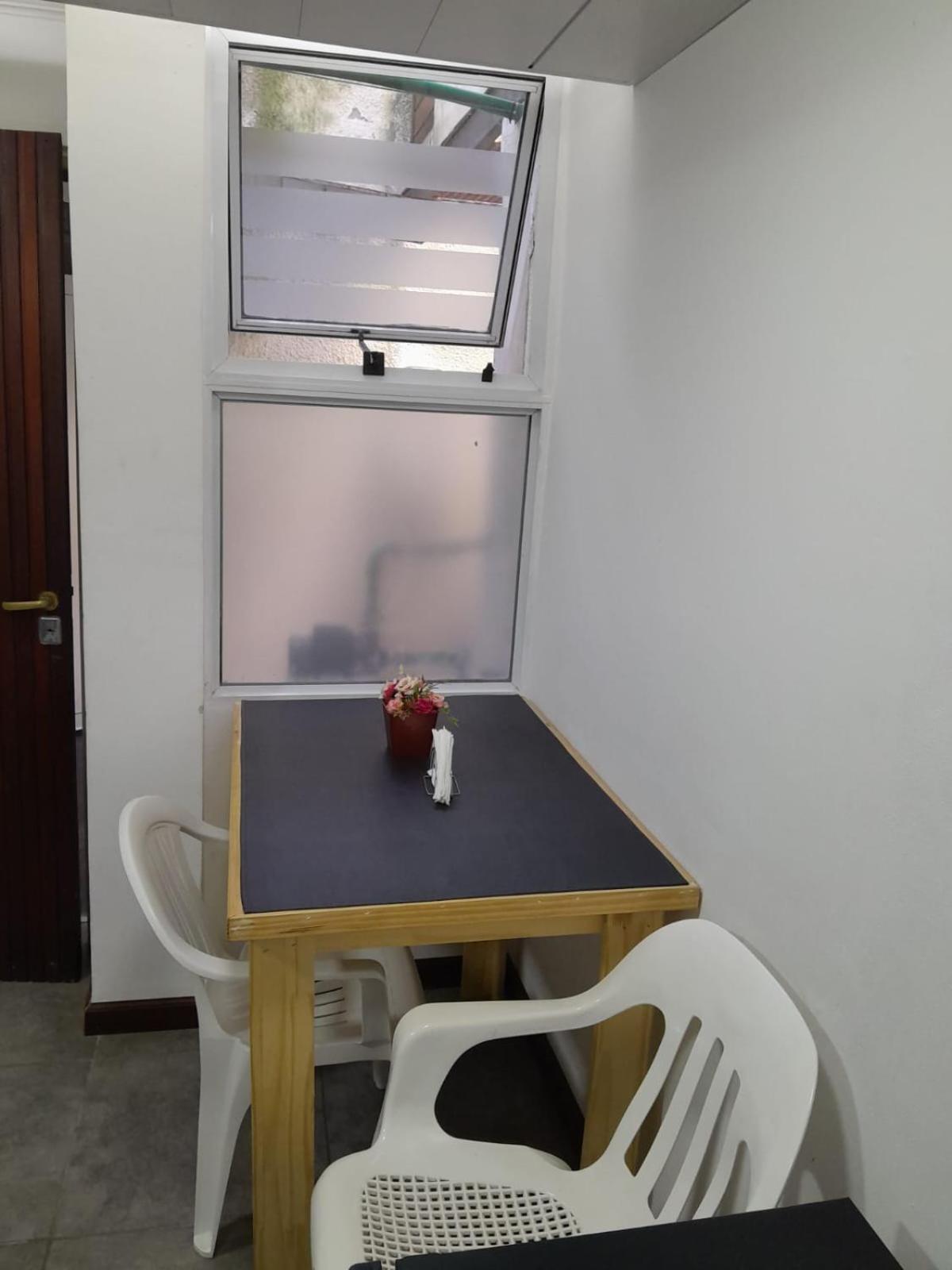 Sarmiento Monoambiente Apartment Concordia Bagian luar foto